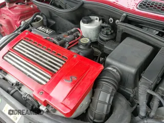 2002 MINI Hardtop S with VIN WMWRE33472TD50722, listed as a IAAI auction lot 41141585 with Not provided miles and . Bid and sale history available at DreamBid. Image 18.