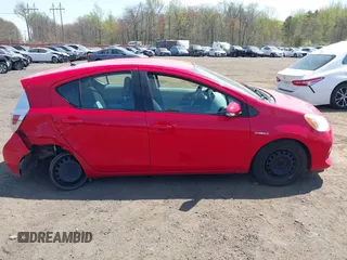 2012 Toyota Prius One z VIN JTDKDTB33C1507141, wystawiony jako IAAI lot #42107305 z przebiegiem 210 398 mil mil oraz . Historia ofert i sprzedaży dostępna na DreamBid. Obrazek 13.