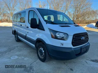 2018 Ford Transit XL with VIN 1FMZK1ZM0JKA91950, listed as a Copart auction lot 43653035 with 226,142 mi miles and Clean Title. Bid and sale history available at carsss.com. Image 1.