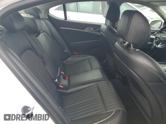 2020 Genesis G70 2.0T with VIN KMTG34LA4LU053431, listed as a Copart auction lot 60697685 with 91,626 mi miles and Salvage title. Bid and sale history available at DreamBid. Image 10.