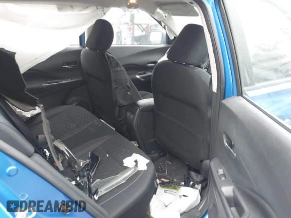 2023 Nissan Kicks SV with VIN 3N1CP5CV9PL553453, listed as a IAAI auction lot 42185119 with 20,677 mi miles and . Bid and sale history available at DreamBid. Image 8.