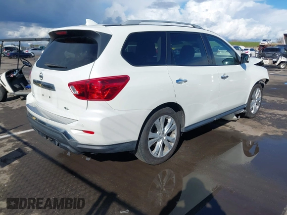2019 Nissan Pathfinder SV z VIN 5N1DR2MN8KC580359, wystawiony jako IAAI lot #41767664 z przebiegiem 66 248 mil mil oraz . Historia ofert i sprzedaży dostępna na DreamBid. Obrazek 4.