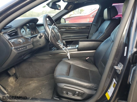 2013 BMW 7 Series 750Li with VIN WBAYE8C52DD132215, listed as a Copart auction lot 41637575 with 122,820 mi miles and Clean Title. Bid and sale history available at carsss.com. Image 7.