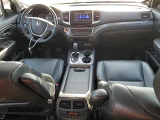2018 Honda Pilot EX-L with VIN 5FNYF6H59JB003468, listed as a Copart auction lot 48523495 with 105,808 mi miles and Salvage Title. Bid and sale history available at carsss.com. Image 8.