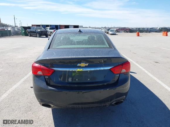 2015 Chevrolet Impala LTZ with VIN 2G1165S31F9136460, listed as a IAAI auction lot 41805917 with 136,254 mi miles. Bid and sale history available at carsss.com. Image 16.