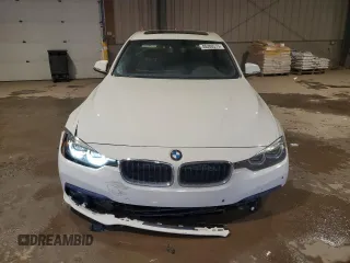 2018 BMW 3 Series 330e iPerformance with VIN WBA8E1C56JA159633, listed as a Copart auction lot 45280275 with 113,997 mi miles and Salvage Title. Bid and sale history available at carsss.com. Image 5.