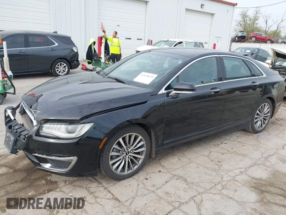 2017 Lincoln MKZ Hybrid Premiere z VIN 3LN6L5KU6HR622317, wystawiony jako IAAI lot #42124629 z przebiegiem 62 674 mil mil oraz . Historia ofert i sprzedaży dostępna na DreamBid. Obrazek 18.