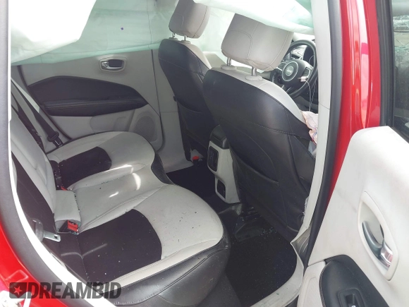 2019 Jeep Compass Latitude with VIN 3C4NJCBB8KT843811, listed as a IAAI auction lot 42442207 with 83,608 mi miles and . Bid and sale history available at DreamBid. Image 8.