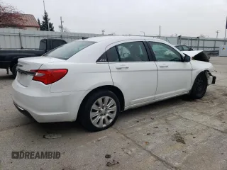 2013 Chrysler 200 LX with VIN 1C3CCBAG2DN591408, listed as a Copart auction lot 82182224 with 0 mi miles and Salvage Title. Bid and sale history available at carsss.com. Image 3.