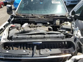 2020 GMC Sierra 2500HD AT4 z VIN 1GT49PEY4LF270896, wystawiony jako Copart lot #53481915 z przebiegiem Nie podano mil oraz Czysty tytuł • Clean title. Historia ofert i sprzedaży dostępna na DreamBid. Obrazek 11.