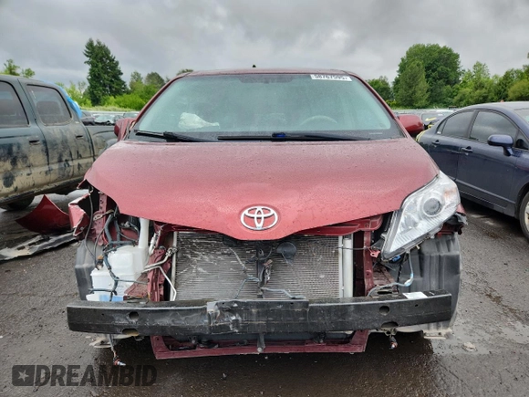 2014 Toyota Sienna Limited with VIN 5TDDK3DC3ES072056, listed as a Copart auction lot 58767595 with 85,845 mi miles and Salvage title. Bid and sale history available at DreamBid. Image 5.