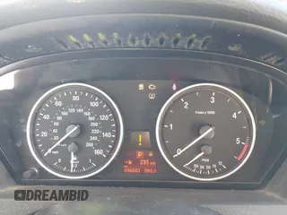2010 BMW X5 35d with VIN 5UXFF0C50ALJ99887, listed as a IAAI auction lot 41585772 with 96,983 mi miles. Bid and sale history available at carsss.com. Image 7.