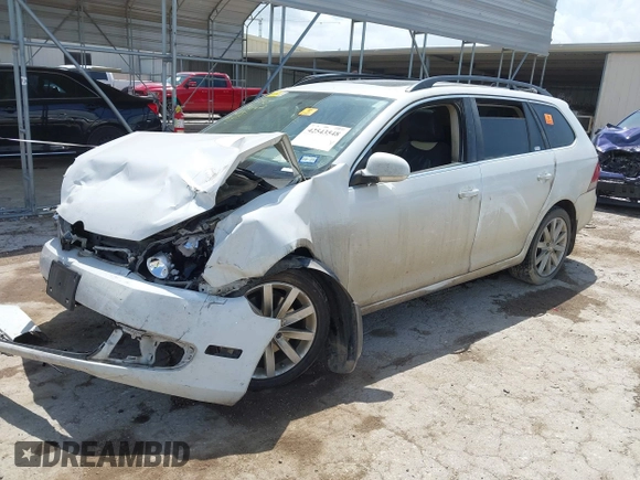 2014 Volkswagen Jetta TDI w/Sunroof with VIN 3VWPL7AJ2EM621151, listed as a IAAI auction lot 42543548 with 167,276 mi miles and . Bid and sale history available at DreamBid. Image 17.