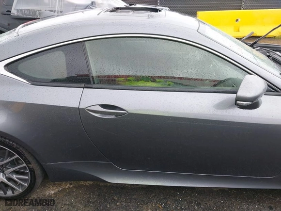 2017 Lexus RC with VIN JTHHE5BC9H5017580, listed as a IAAI auction lot 41901178 with 105,221 mi miles. Bid and sale history available at carsss.com. Image 13.