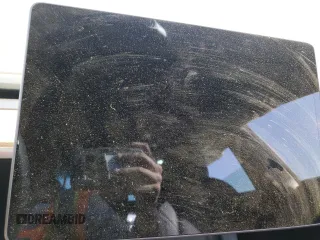 2022 Tesla Model 3 z VIN 5YJ3E1EA8NF147598, wystawiony jako Copart lot #53286125 z przebiegiem Nie podano mil oraz Szkoda całkowita • Salvage title. Historia ofert i sprzedaży dostępna na DreamBid. Obrazek 9.