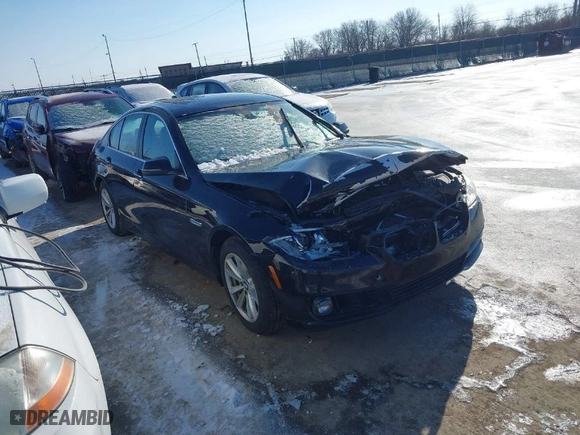 2015 BMW 5 Series 528i xDrive with VIN WBA5A7C58FD620614, listed as a IAAI auction lot 41496488 with 89,238 mi miles. Bid and sale history available at carsss.com. Image 1.
