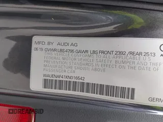 2019 Audi A4 Premium Plus z VIN WAUENAF41KN016542, wystawiony jako IAAI lot #42176172 z przebiegiem 87 233 mil mil oraz . Historia ofert i sprzedaży dostępna na DreamBid. Obrazek 9.