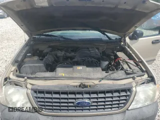 2004 Ford Explorer XLS z VIN 1FMZU72K94UA68195, wystawiony jako Copart lot #56412745 z przebiegiem 150 784 mil mil oraz Szkody całkowita. Historia ofert i sprzedaży dostępna na DreamBid. Obrazek 12.