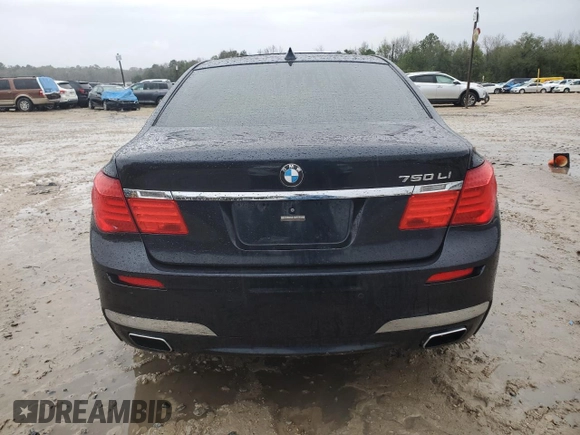 2010 BMW 7 Series 750Li z VIN WBAKB8C5XACY64334, wystawiony jako Copart lot #44999495 z przebiegiem Nie podano mil oraz Szkoda całkowita • Salvage title. Historia ofert i sprzedaży dostępna na DreamBid. Obrazek 6.