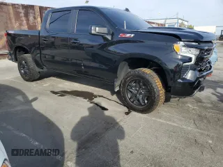 2023 Chevrolet Silverado 1500 LT Trail Boss with VIN 3GCUDFED8PG364449, listed as a Copart auction lot 79680004 with 13,637 mi miles and Salvage Title. Bid and sale history available at DreamBid. Image 4.
