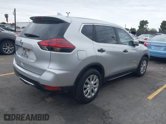2018 Nissan Rogue S with VIN KNMAT2MT2JP605822, listed as a IAAI auction lot 42061477 with 114,808 mi miles. Bid and sale history available at carsss.com. Image 4.