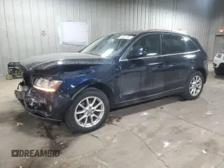 2010 Audi Q5 Premium with VIN WA1CKAFP7AA043807, listed as a Copart auction lot 84631444 with 205,371 mi miles and Non Repairable. Bid and sale history available at carsss.com. Image 1.