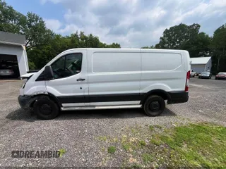 2019 Ford Transit с VIN 1FTYR1YM0KKA55514, выставлен на аукционе IAAI как лот 42500616 с пробегом 148 553 миль миль и . История ставок и продаж доступна на DreamBid. Изображение 12.