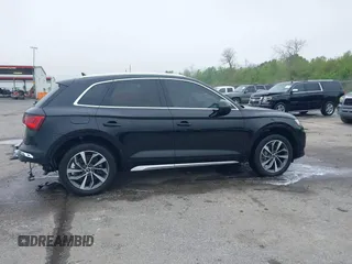 2021 Audi Q5 Premium Plus with VIN WA1BAAFY3M2013760, listed as a IAAI auction lot 41904740 with 64,829 mi miles and . Bid and sale history available at DreamBid. Image 13.