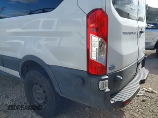 2017 Ford Transit XL with VIN 1FBZX2YM2HKB05049, listed as a IAAI auction lot 41966567 with Not Provided miles and . Bid and sale history available at DreamBid. Image 6.
