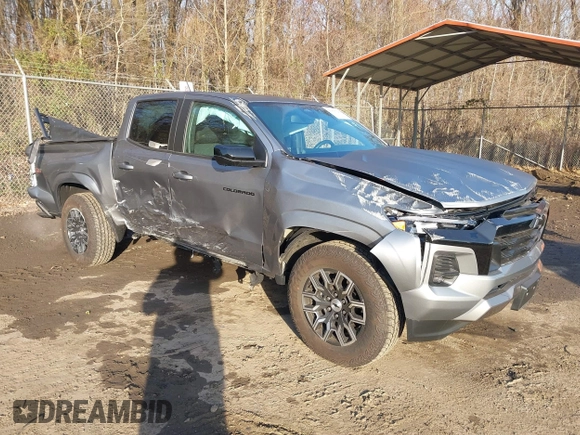 2024 Chevrolet Colorado 4WD Z71 with VIN 1GCPTDEK3R1122785, listed as a IAAI auction lot 41836221 with 3,313 mi miles and . Bid and sale history available at DreamBid. Image 1.