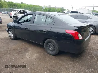 2019 Nissan Versa SV with VIN 3N1CN7APXKL846678, listed as a IAAI auction lot 42185136 with 117,807 mi miles and . Bid and sale history available at DreamBid. Image 3.