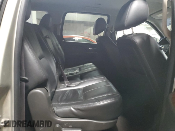 2014 Chevrolet Suburban LT with VIN 1GNSKJE72ER231913, listed as a Copart auction lot 56157745 with 207,159 mi miles and Non Repairable. Bid and sale history available at DreamBid. Image 11.