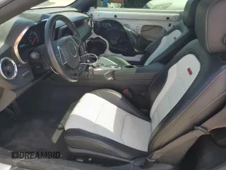 2018 Chevrolet Camaro 2SS z VIN 1G1FH1R74J0104011, wystawiony jako Copart lot #53425805 z przebiegiem 35 807 mil mil oraz Szkoda całkowita • Salvage title. Historia ofert i sprzedaży dostępna na DreamBid. Obrazek 7.