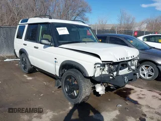2000 Land Rover Discovery Cloth with VIN SALTY1546YA247075, listed as a IAAI auction lot 41650529 with 140,039 mi miles and . Bid and sale history available at DreamBid. Image 1.