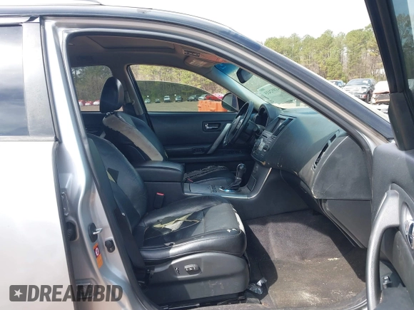2006 Infiniti FX with VIN JNRAS08U36X100535, listed as a IAAI auction lot 41892435 with 274,843 mi miles. Bid and sale history available at carsss.com. Image 5.