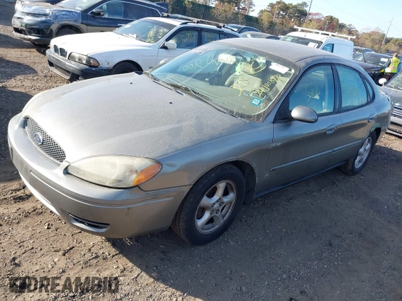 2004 Ford Taurus SE z VIN 1FAFP53U74A135287, wystawiony jako IAAI lot #40756396 z przebiegiem 141 483 mil mil oraz . Historia ofert i sprzedaży dostępna na DreamBid. Obrazek 2.