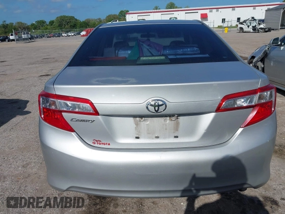 2012 Toyota Camry L with VIN 4T1BF1FK4CU569819, listed as a IAAI auction lot 41960672 with 234,171 mi miles. Bid and sale history available at carsss.com. Image 16.