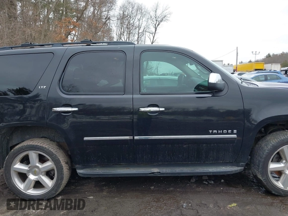 2009 Chevrolet Tahoe LTZ с VIN 1GNFK33039R148306, выставлен на аукционе IAAI как лот 41599449 с пробегом 178 607 миль миль и . История ставок и продаж доступна на DreamBid. Изображение 14.