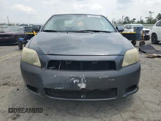 2006 Scion tC z VIN JTKDE177X60123771, wystawiony jako Copart lot #59763245 z przebiegiem 231 959 mil mil oraz Szkoda całkowita • Salvage title. Historia ofert i sprzedaży dostępna na DreamBid. Obrazek 5.