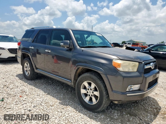 2011 Toyota 4Runner SR5 with VIN JTEZU5JRXB5019257, listed as a Copart auction lot 61050695 with 209,865 mi miles and Clean title. Bid and sale history available at DreamBid. Image 4.