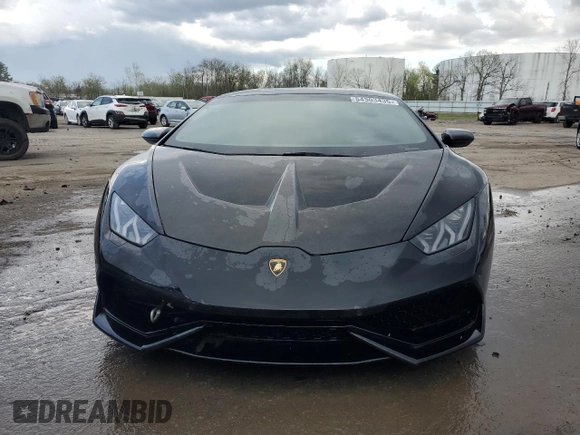 2019 Lamborghini Huracan z VIN ZHWUC1ZF0KLA11341, wystawiony jako Copart lot #54303435 z przebiegiem Nie podano mil oraz Szkody całkowita. Historia ofert i sprzedaży dostępna na DreamBid. Obrazek 5.