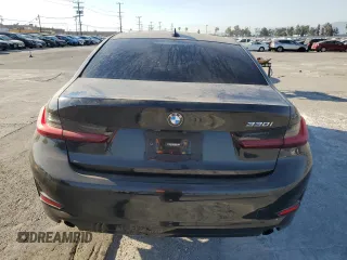 2022 BMW 3 Series 330i with VIN 3MW5R1J04N8C27833, listed as a Copart auction lot 72498634 with 0 mi miles and Salvage Title. Bid and sale history available at carsss.com. Image 6.