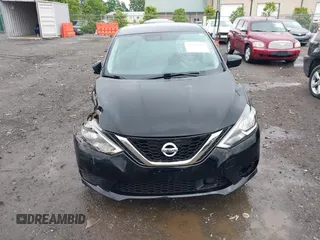 2018 Nissan Sentra SV z VIN 3N1AB7AP3JL653786, wystawiony jako IAAI lot #42267093 z przebiegiem 95 712 mil mil oraz . Historia ofert i sprzedaży dostępna na DreamBid. Obrazek 13.