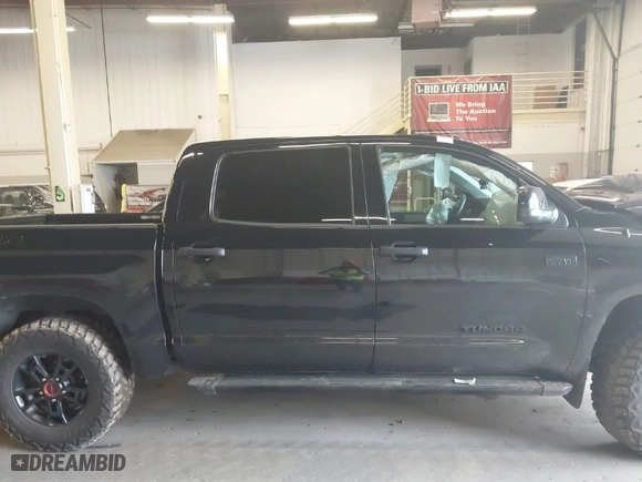 2019 Toyota Tundra 4WD SR5 with VIN 5TFDY5F19KX786981, listed as a IAAI auction lot 41345927 with 55,096 mi miles. Bid and sale history available at carsss.com. Image 13.