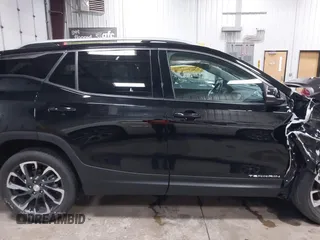 2022 GMC Terrain SLT with VIN 3GKALVEV3NL266222, listed as a IAAI auction lot 41963882 with 27,560 mi miles and . Bid and sale history available at DreamBid. Image 13.