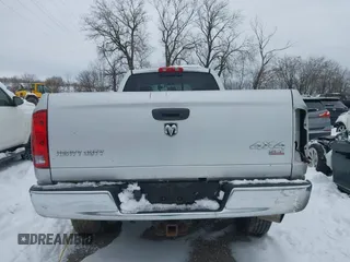 2005 Dodge Ram 3500 SLT with VIN 3D7LS38C45G825555, listed as a IAAI auction lot 41225480 with 111,757 mi miles. Bid and sale history available at carsss.com. Image 16.