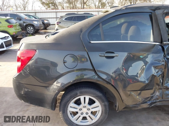 2015 Chevrolet Sonic LT z VIN 1G1JC5SB1F4128426, wystawiony jako IAAI lot #41739238 z przebiegiem 121 717 mil mil oraz . Historia ofert i sprzedaży dostępna na DreamBid. Obrazek 19.