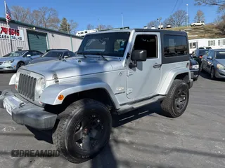 2012 Jeep Wrangler Arctic z VIN 1C4AJWBG2CL229572, wystawiony jako Copart lot #48719465 z przebiegiem 82 619 mil mil oraz Czysty tytuł • Clean title. Historia ofert i sprzedaży dostępna na DreamBid. Obrazek 2.