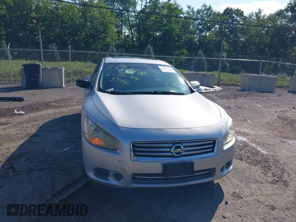 2014 Nissan Maxima SV with VIN 1N4AA5AP3EC481223, listed as a IAAI auction lot 39807318 with 106,882 mi miles and . Bid and sale history available at DreamBid. Image 6.