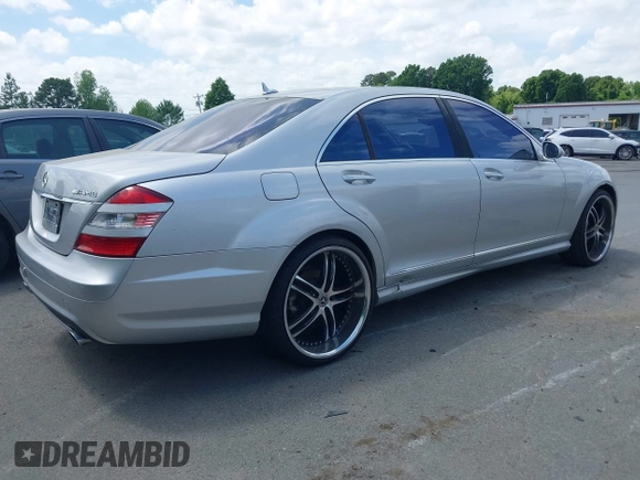 2007 Mercedes-Benz S 550 with VIN WDDNG71XX7A107346, listed as a IAAI auction lot 42090198 with 239,083 mi miles and . Bid and sale history available at DreamBid. Image 4.